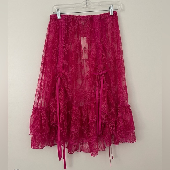 New with tag. Kimchi Blue Maeve Sheer Lace Midi Skirt Urban Outfitters - Picture 6 of 9